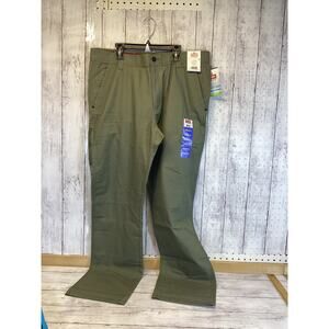 NWT Wrangler Outdoor Men’s Straight Fit Utility Pants – Sage Green (36 x 32)